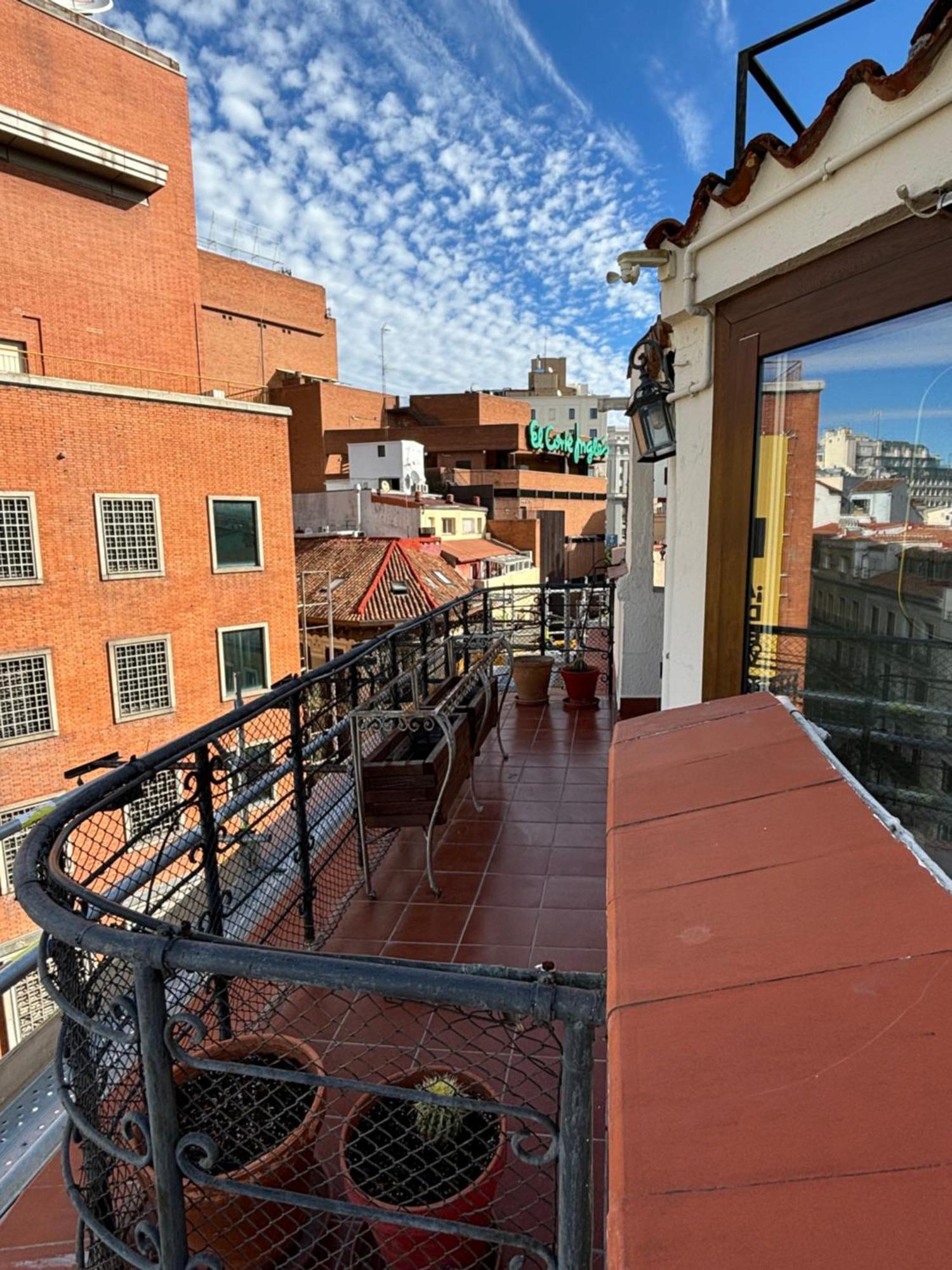 Atico Carmen Callao Madrid Buitenkant foto